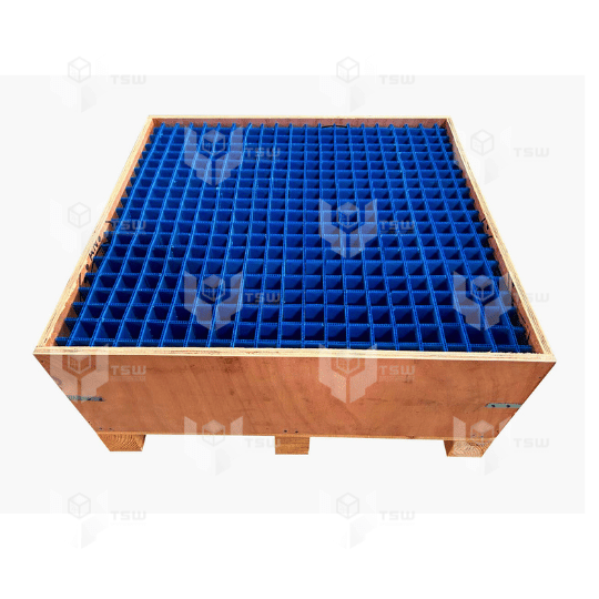 wooden box with pp partitions